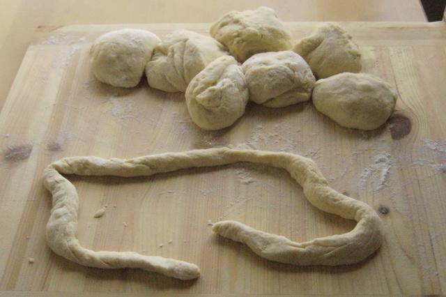 Unkarilainen toripulla: putkipulla – Kürtőskalács