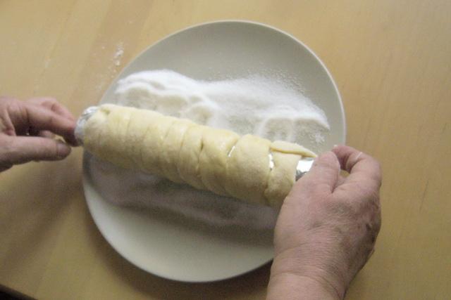 Unkarilainen toripulla: putkipulla – Kürtőskalács